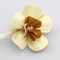 Decorative Handmade White Fragrance Diffuser Sola Wood Flower Reed Flower Diffuser